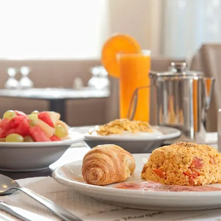 Hotell Heronissos 4*