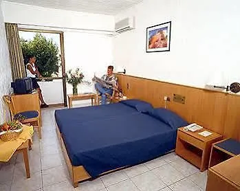 Hotell Heronissos