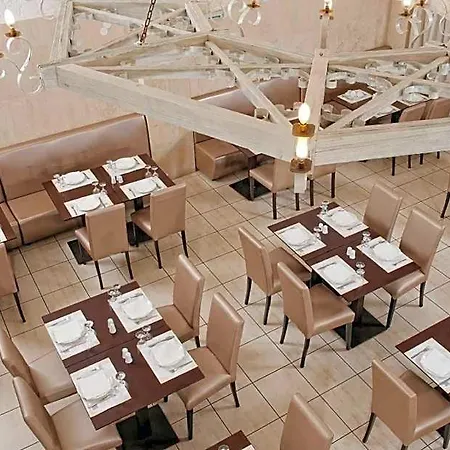 Heronissos Hotel