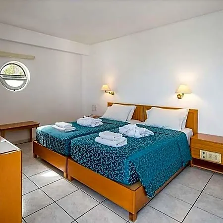 Heronissos Hotel 4*