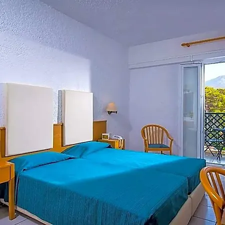 Heronissos Hotel 4*