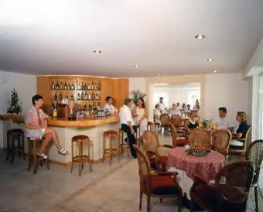 Heronissos Hotel