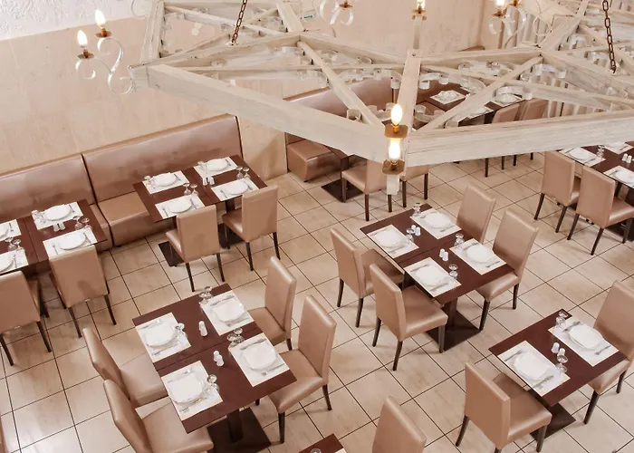 Готель Heronissos Херсонісос